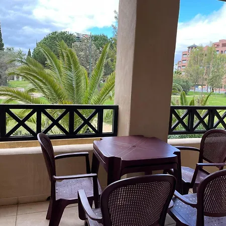 Planta Baja En Jardines De